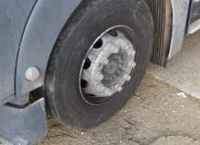 Смяна на гуми бусове и каминои